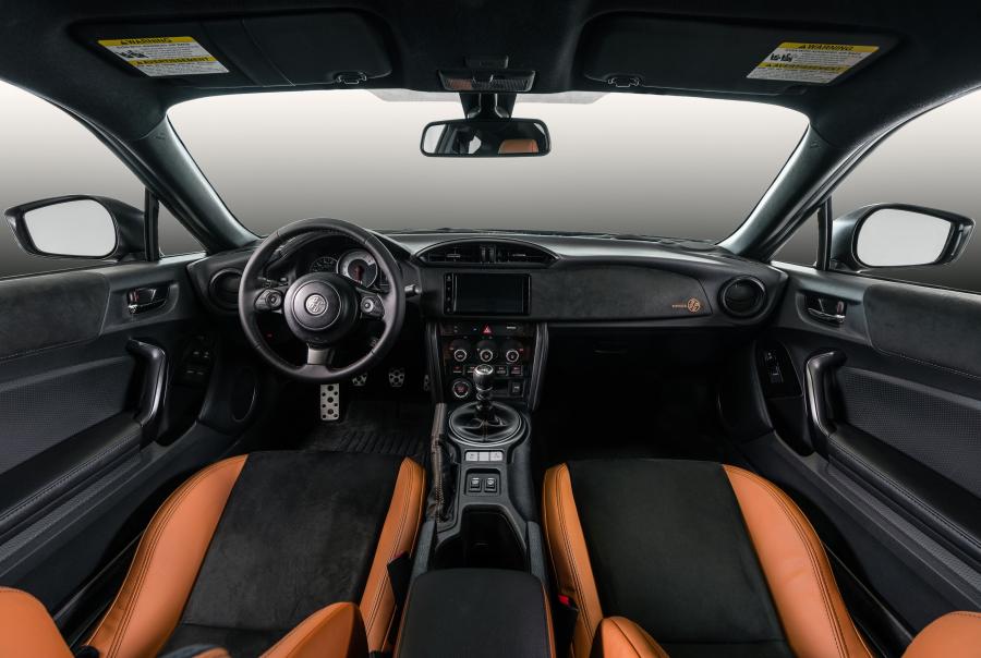  Toyota GT 86 Hakone Edition 2019 года  (NA) (фото 7 из 13)